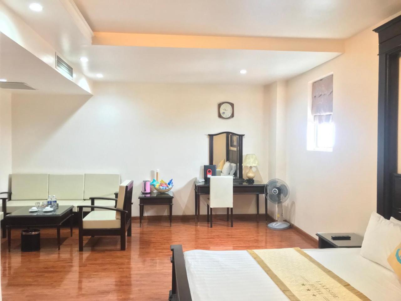 Lakeside 2 Hotel Nam Dinh Nhu Thuc Экстерьер фото
